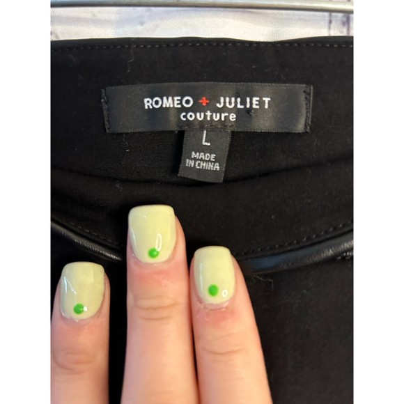 Women's Romeo & Juliet Couture Black Pants with Leather Top. SZ L - Picture 4 of 4